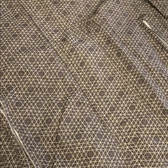 Women’s size medium bench coat - Picture 3 of 4